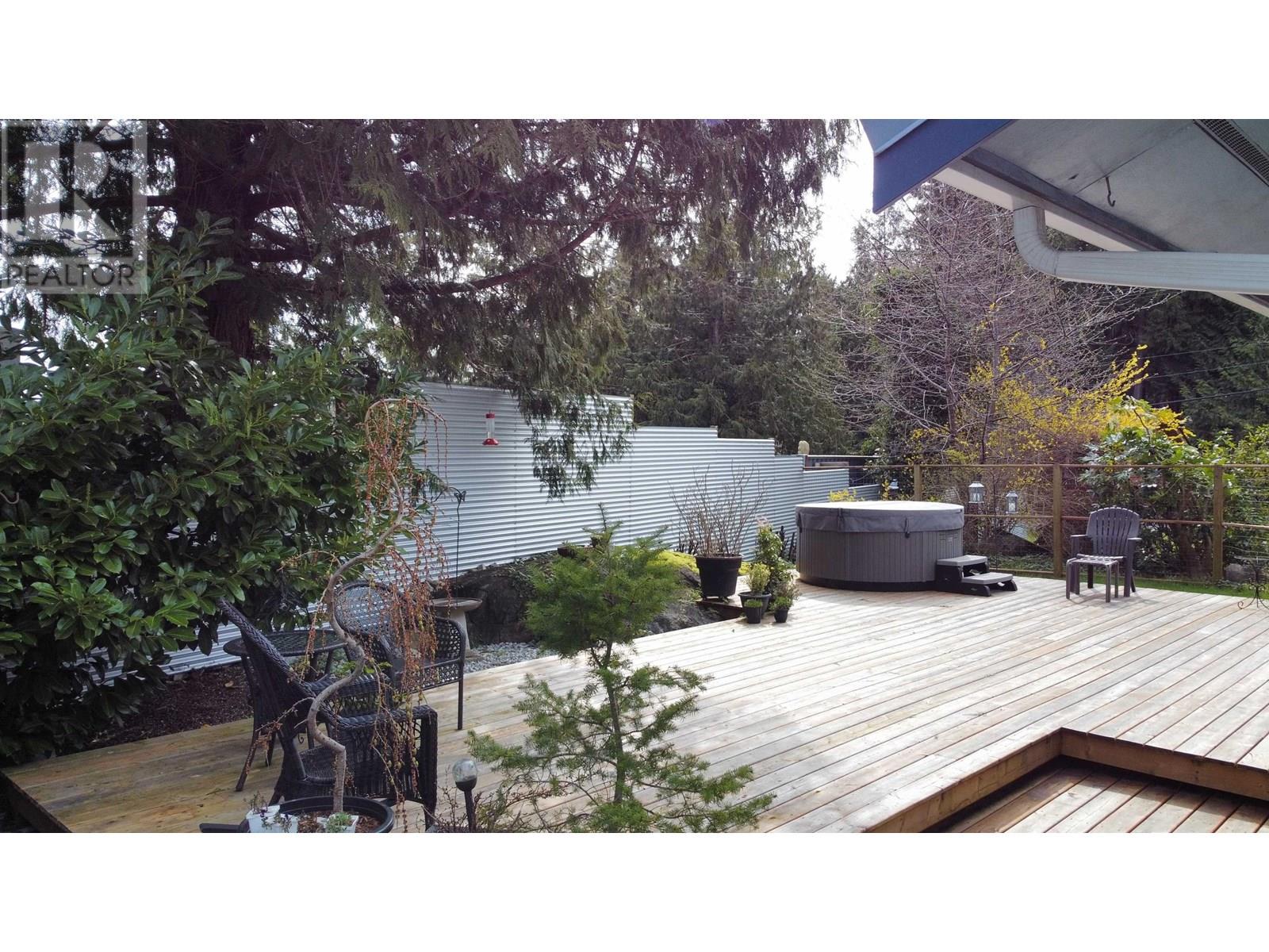 4569 Francis Peninsula Road, Madeira Park, British Columbia  V0N 2H1 - Photo 25 - R3023161