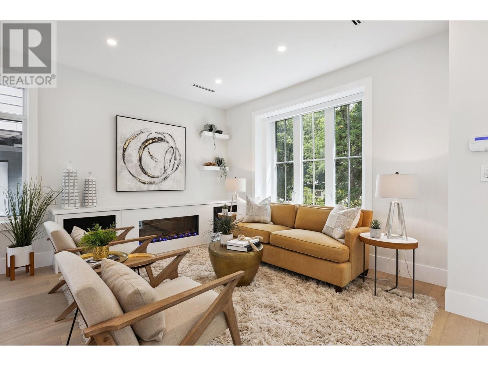 Property at 4115 ELGIN STREET image 4