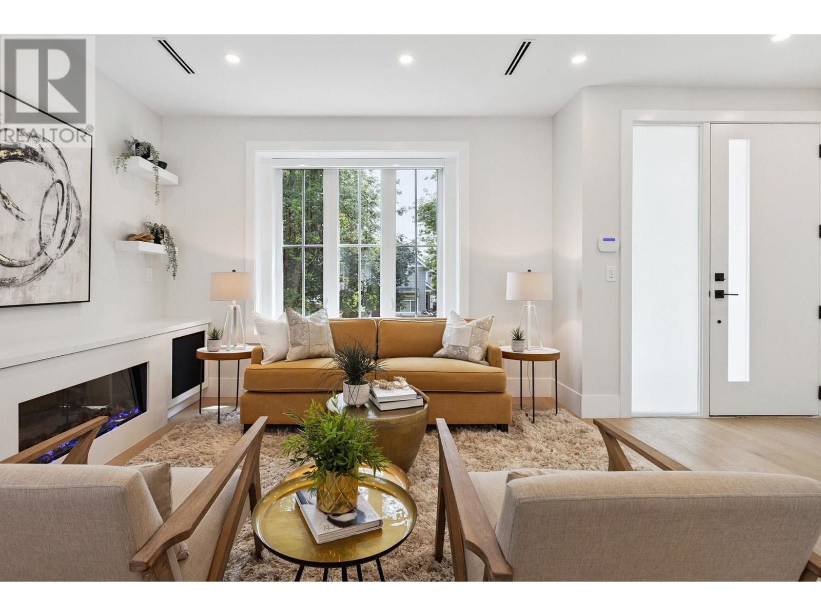 Property at 4115 ELGIN STREET image 5