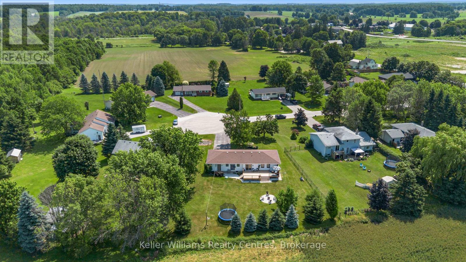 110 Mary Avenue, Georgian Bluffs, Ontario  N4K 5N5 - Photo 45 - X12264043