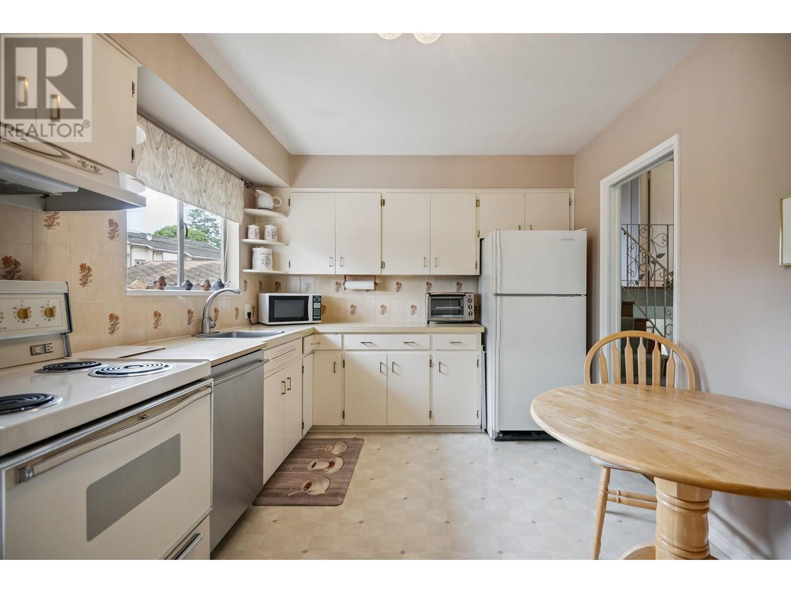 10699 Dennis Crescent, Richmond, British Columbia  V7A 3S2 - Photo 12 - R3022938