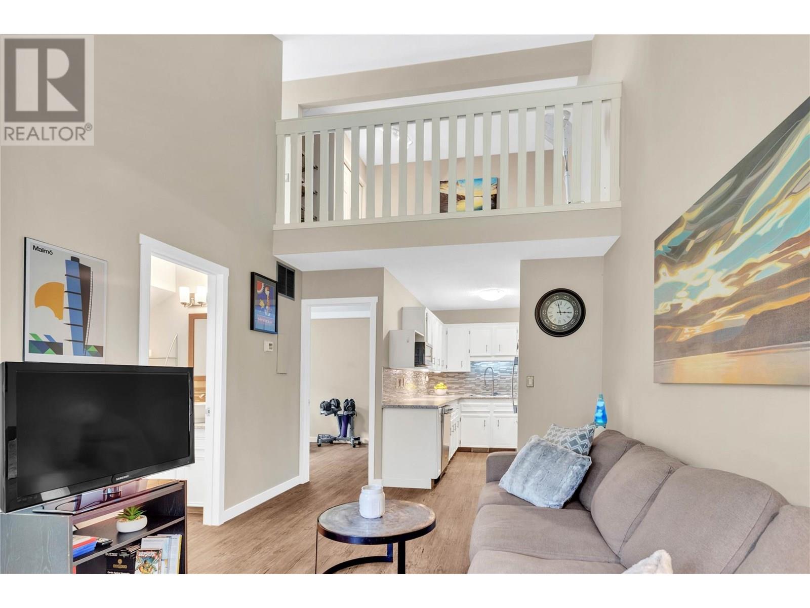 Property at 3155 Gordon Drive Unit# 209 image 5