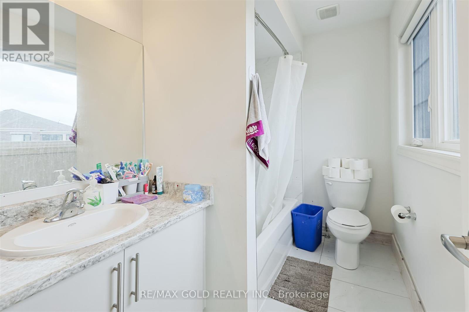 76 Prest Way, Centre Wellington (Fergus), Ontario  N1M 0K1 - Photo 10 - X12182915