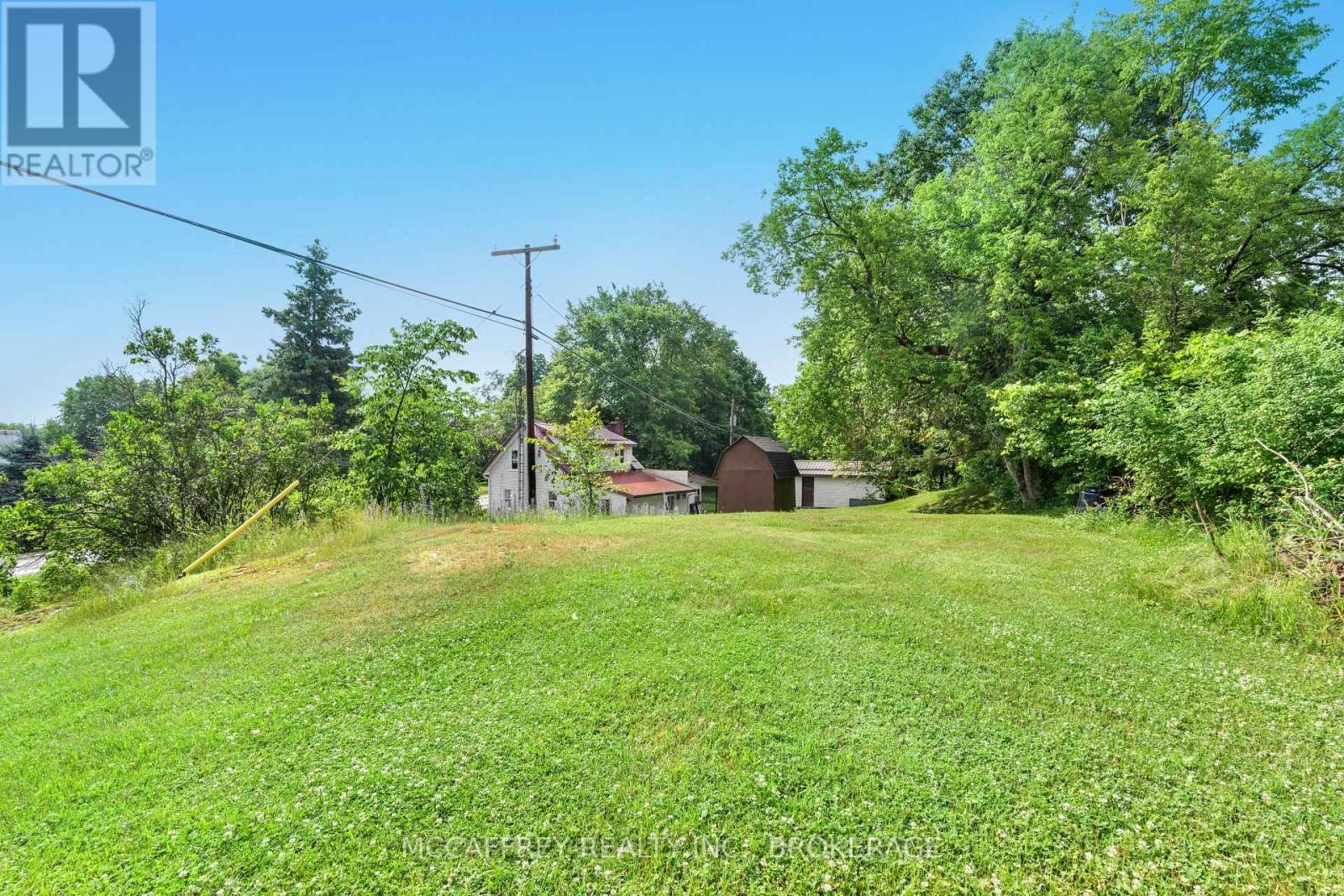 333 Burridge Road, South Frontenac, Ontario  K0H 1T0 - Photo 12 - X12264188