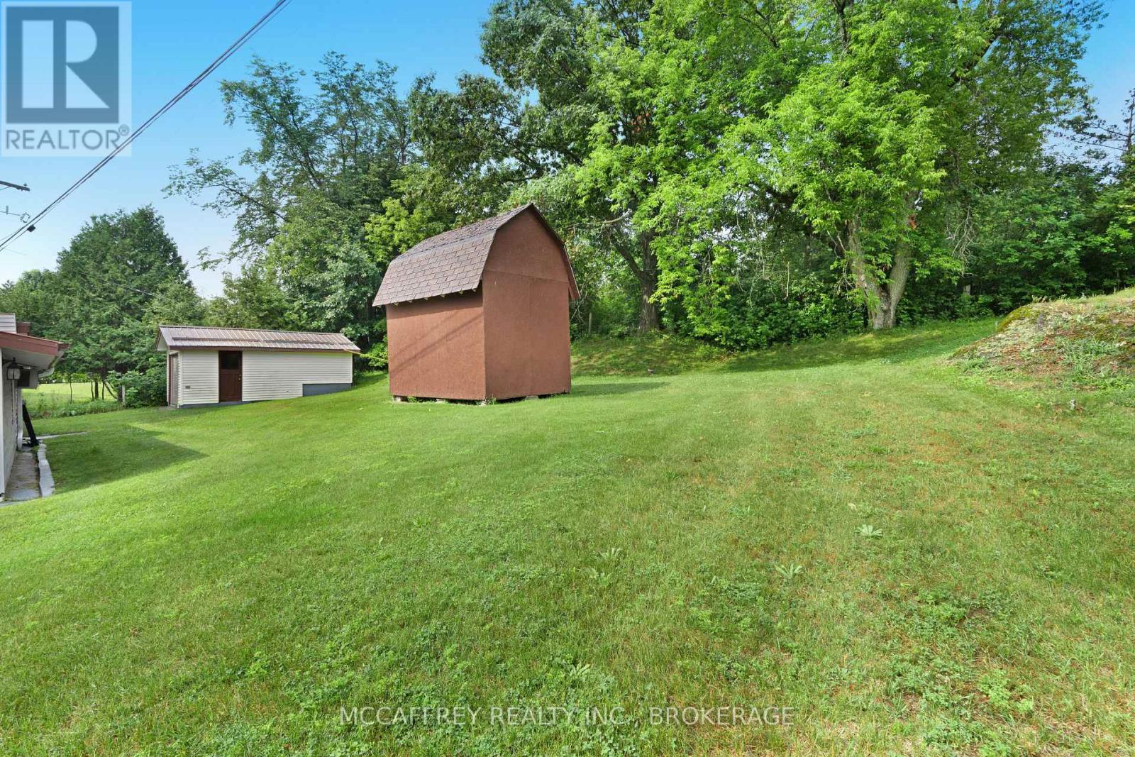 333 Burridge Road, South Frontenac, Ontario  K0H 1T0 - Photo 17 - X12264188