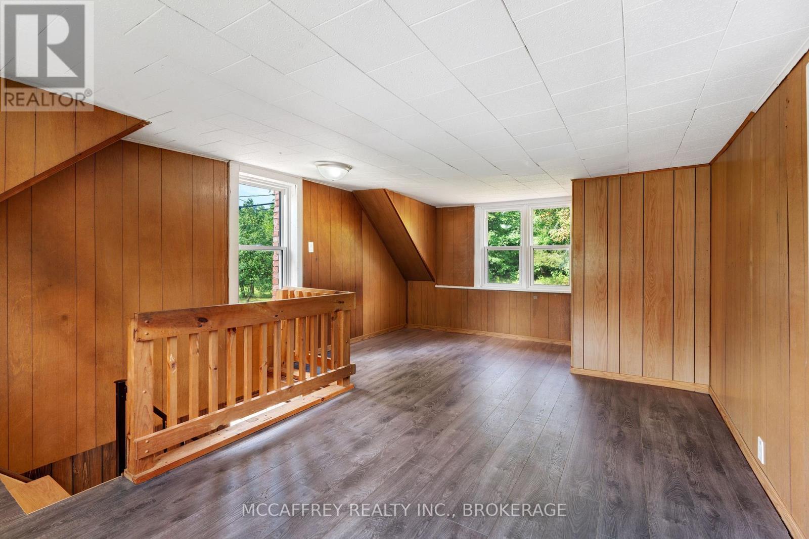 333 Burridge Road, South Frontenac, Ontario  K0H 1T0 - Photo 8 - X12264188