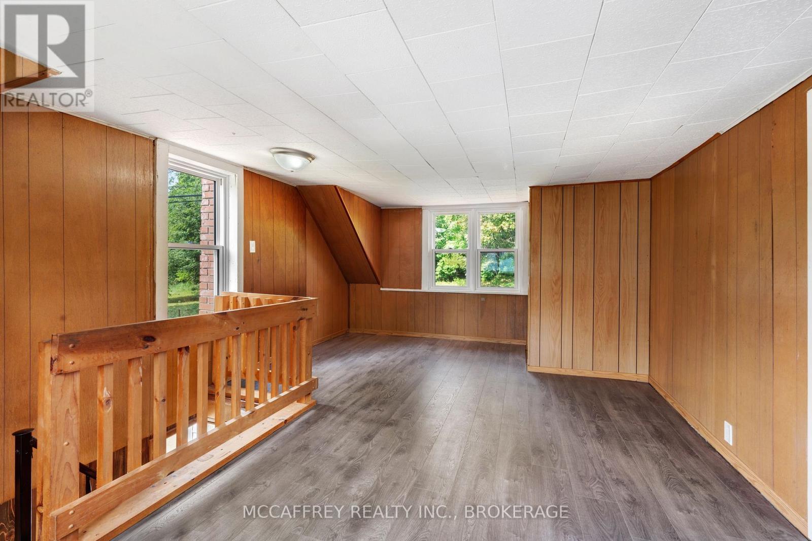 333 Burridge Road, South Frontenac, Ontario  K0H 1T0 - Photo 9 - X12264188