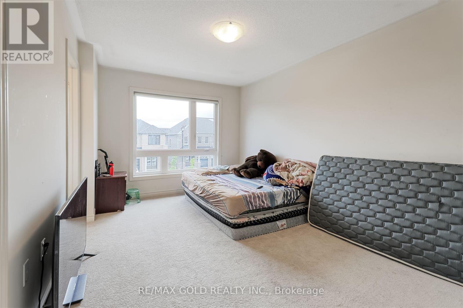 76 Prest Way, Centre Wellington (Fergus), Ontario  N1M 0K1 - Photo 12 - X12182915
