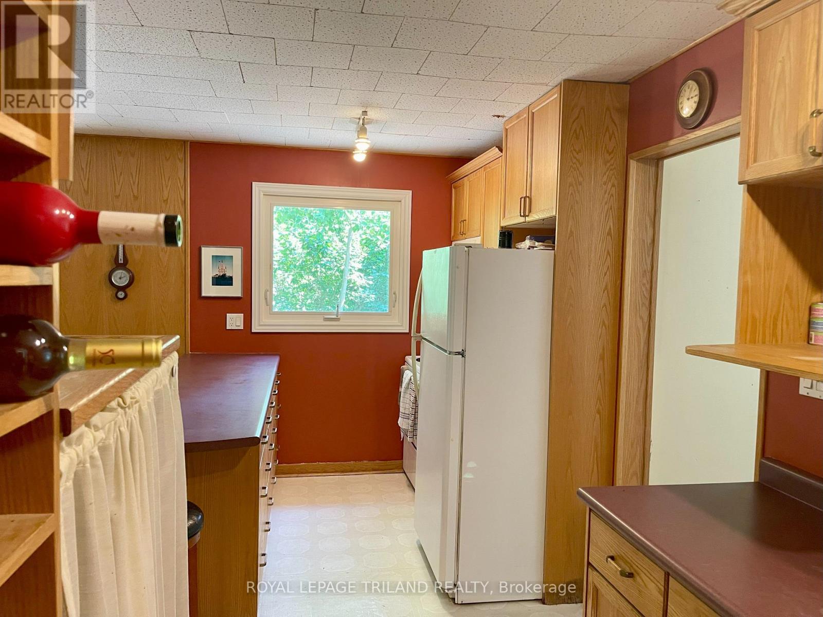6069 Grandview Road, Dutton/dunwich, Ontario  N0L 2M0 - Photo 11 - X12264074