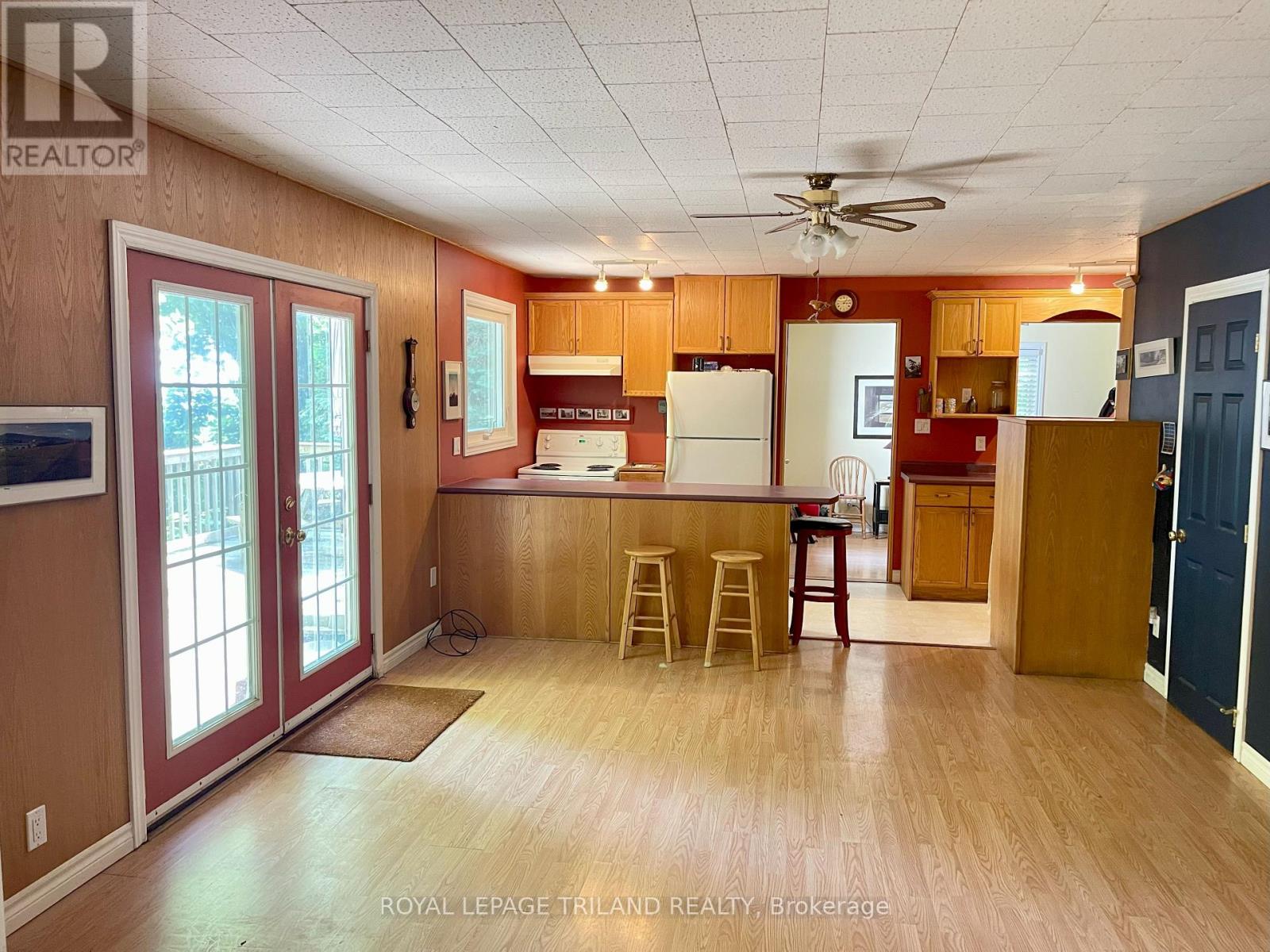 6069 Grandview Road, Dutton/dunwich, Ontario  N0L 2M0 - Photo 13 - X12264074