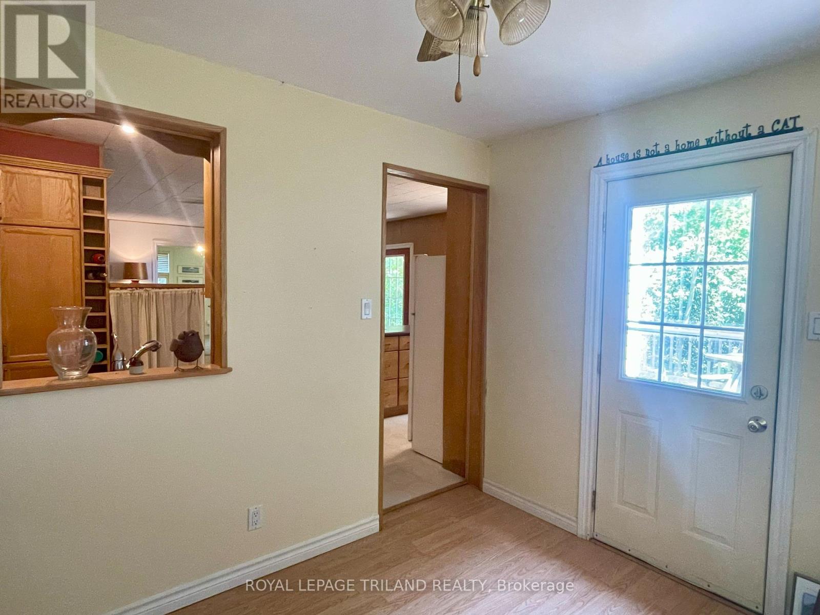 6069 Grandview Road, Dutton/dunwich, Ontario  N0L 2M0 - Photo 18 - X12264074