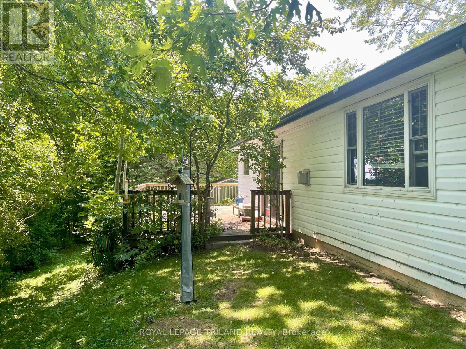 6069 Grandview Road, Dutton/dunwich, Ontario  N0L 2M0 - Photo 2 - X12264074