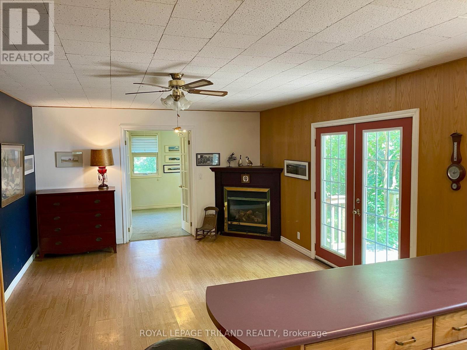 6069 Grandview Road, Dutton/dunwich, Ontario  N0L 2M0 - Photo 9 - X12264074