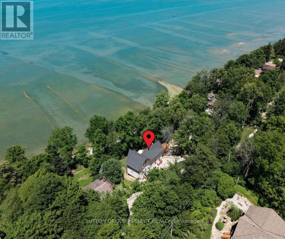 5284 Cliff Road, Lambton Shores (Forest), Ontario  N0N 1J7 - Photo 44 - X12264080