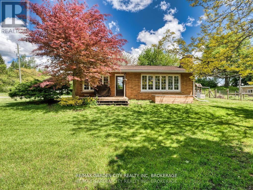 Property at 1519 EFFINGHAM STREET image 3