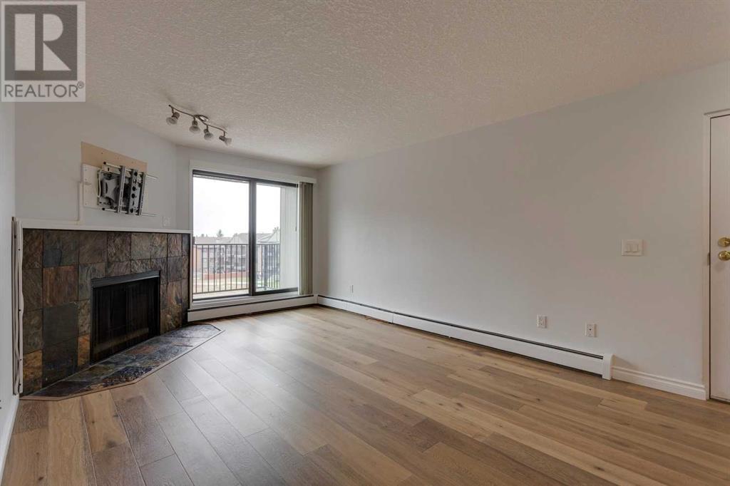 Property at 3306, 13045 6 Street SW image 3