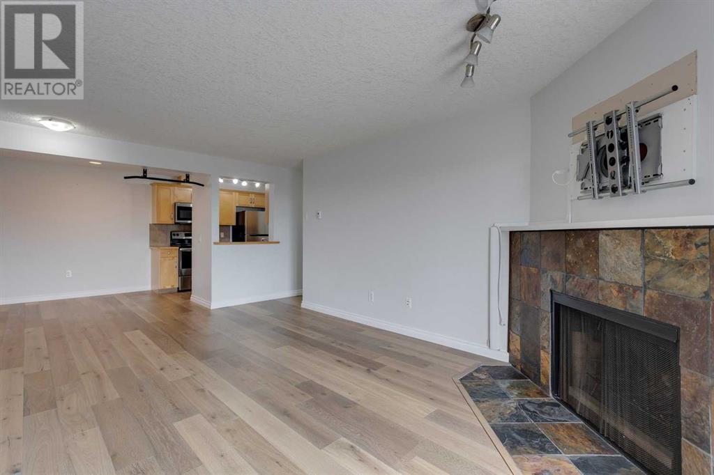 Property at 3306, 13045 6 Street SW image 5