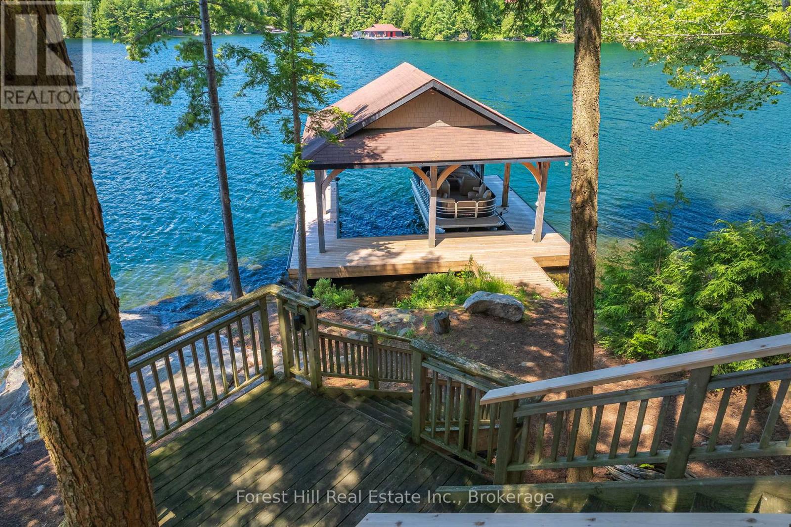 1 Sl 19 Roberts Island, Muskoka Lakes, Ontario  P0B 1M0 - Photo 44 - X12264154