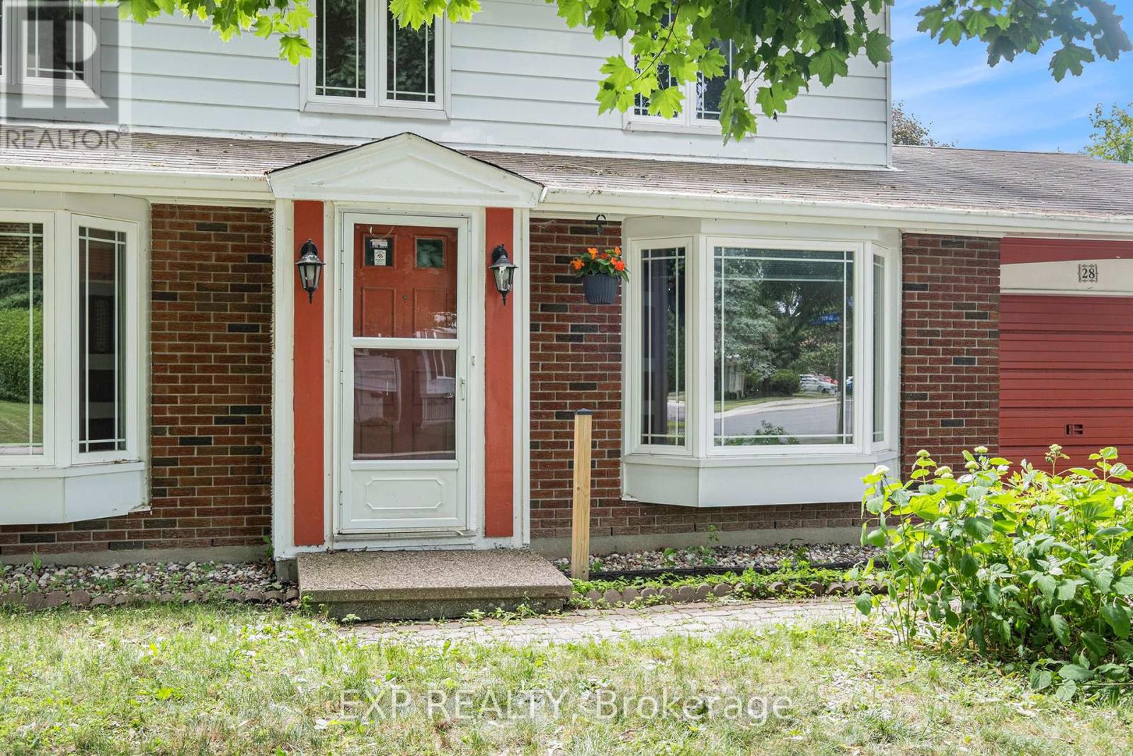 Property at 28 ASHGROVE CRESCENT image 3