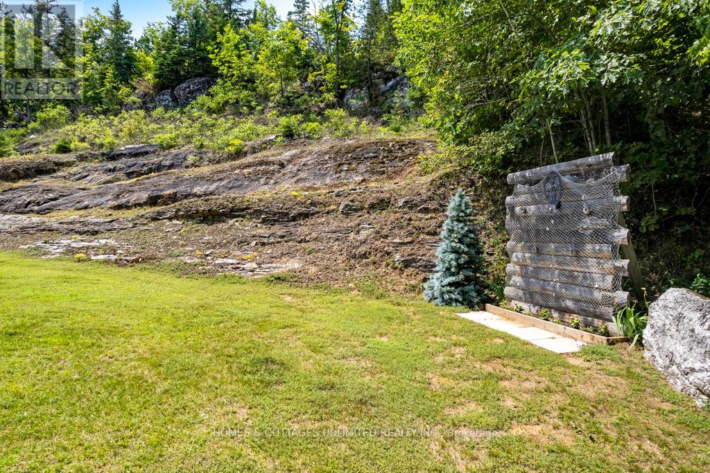 9537 509 Highway, North Frontenac, Ontario  K0H 2J0 - Photo 16 - X12264132