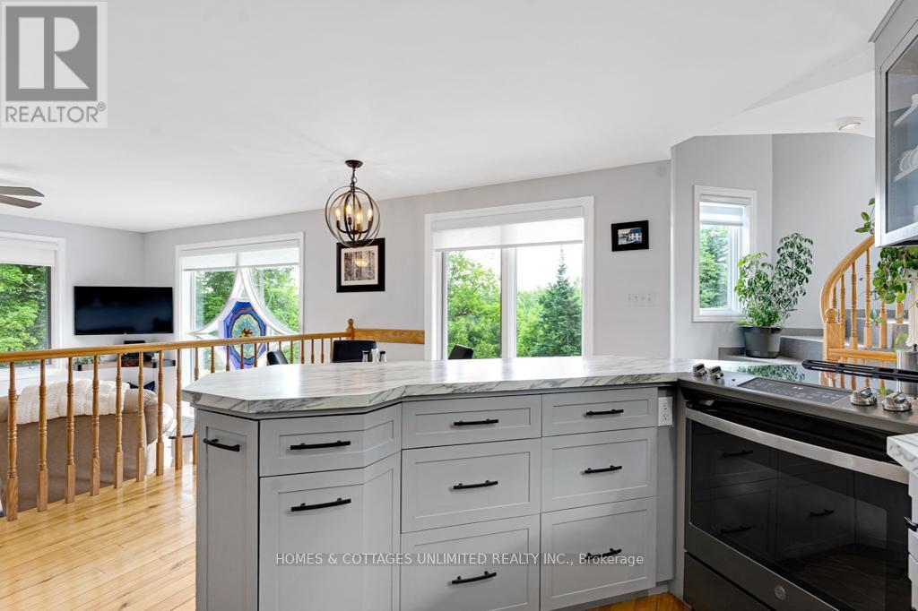 9537 509 Highway, North Frontenac, Ontario  K0H 2J0 - Photo 31 - X12264132