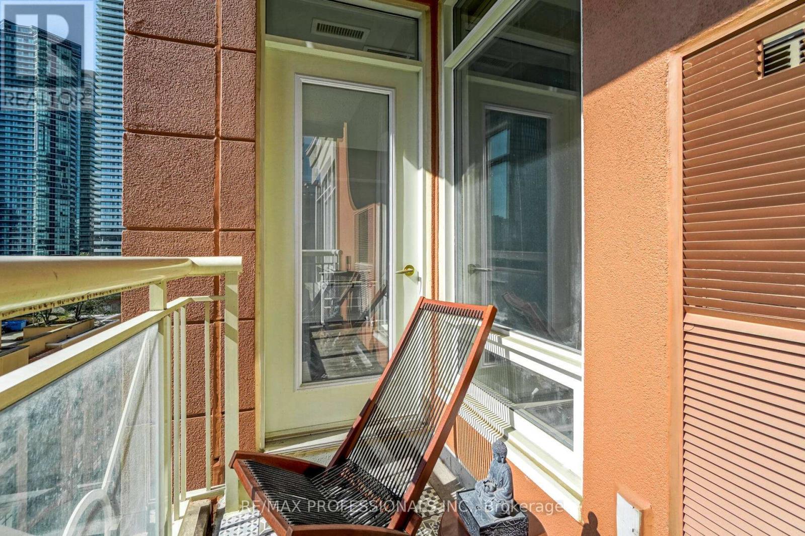 1107 - 100 Hayden Street, Toronto, Ontario  M4Y 3C7 - Photo 27 - C12264053