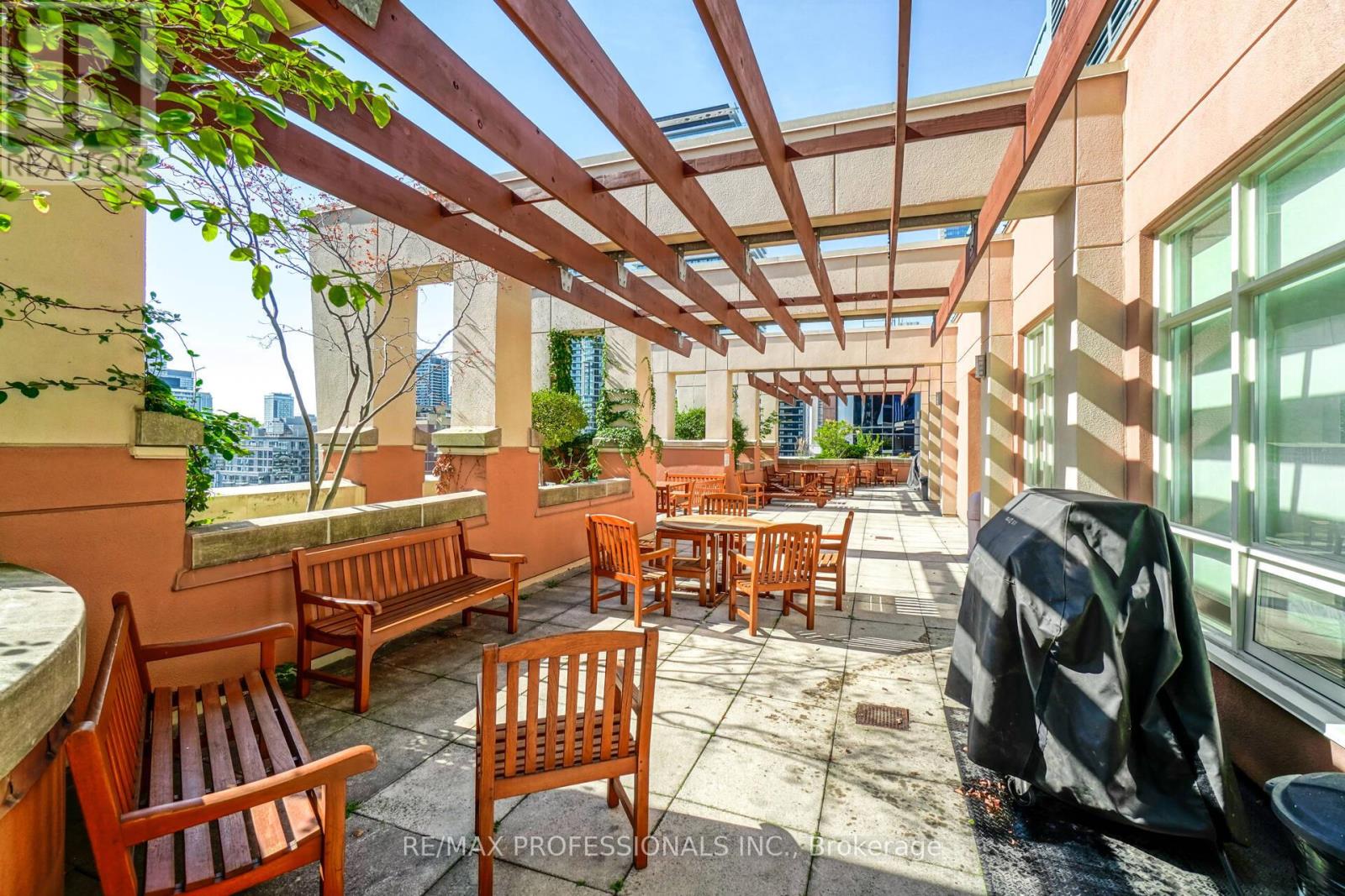 1107 - 100 Hayden Street, Toronto, Ontario  M4Y 3C7 - Photo 31 - C12264053