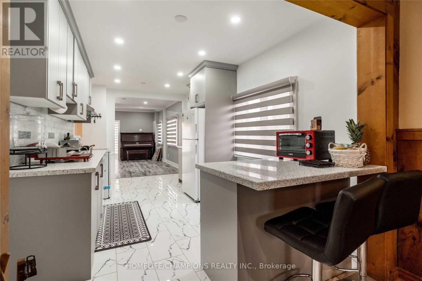 53 Homestead Road, Toronto (West Hill), Ontario  M1E 3R8 - Photo 14 - E12264028