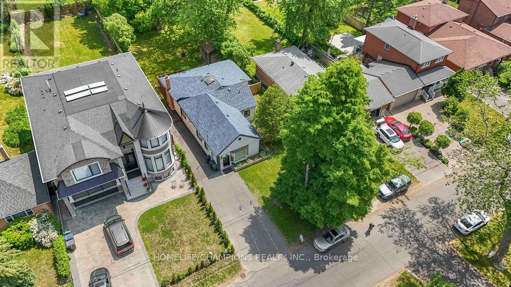Property at 53 HOMESTEAD ROAD image 4