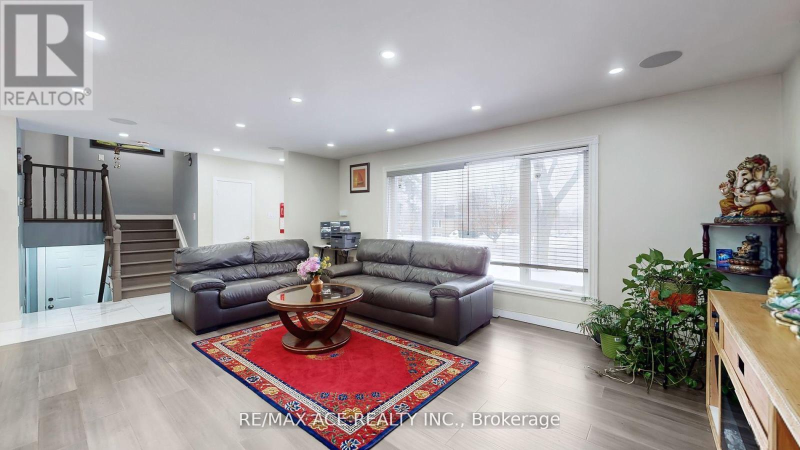 Property at 1771 PHARMACY AVENUE image 2