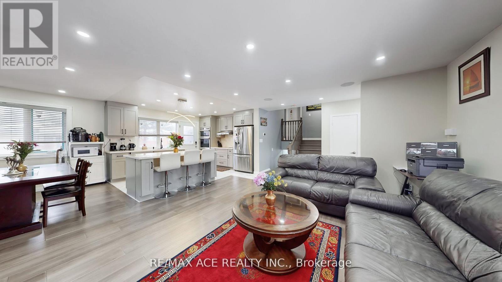 Property at 1771 PHARMACY AVENUE image 4