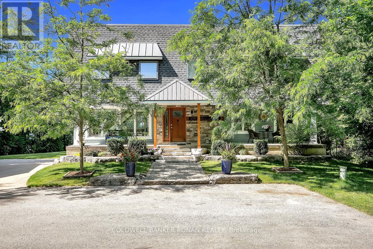 1292 Shoreview Drive, Innisfil, Ontario  L9S 2L4 - Photo 2 - N12264106