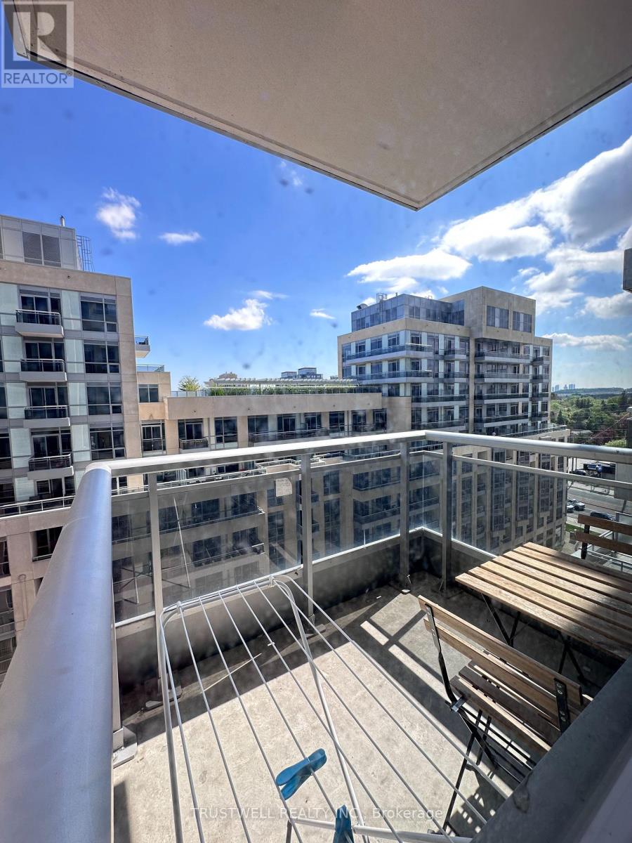 Property at 910 NE 910 - 9205 YONGE STREET NE image 5