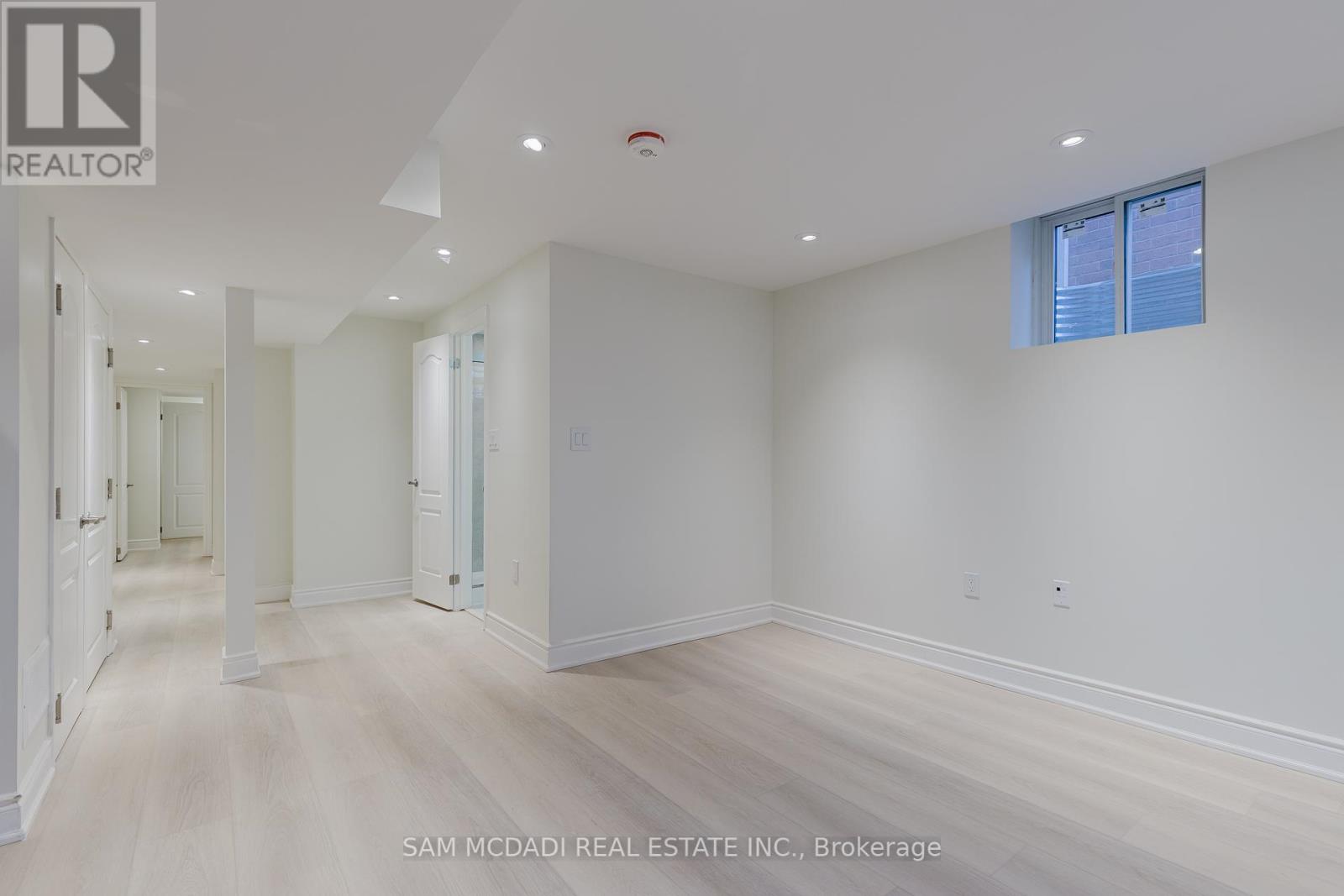 5489 Festival Drive, Mississauga, Ontario  L5M 0G6 - Photo 11 - W12264039