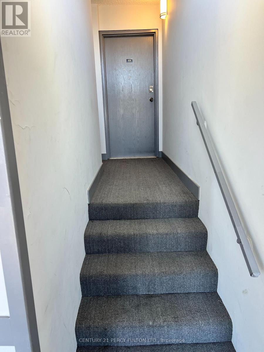 828 - 4645 Jane Street, Toronto, Ontario  M3N 2K9 - Photo 5 - W12264145