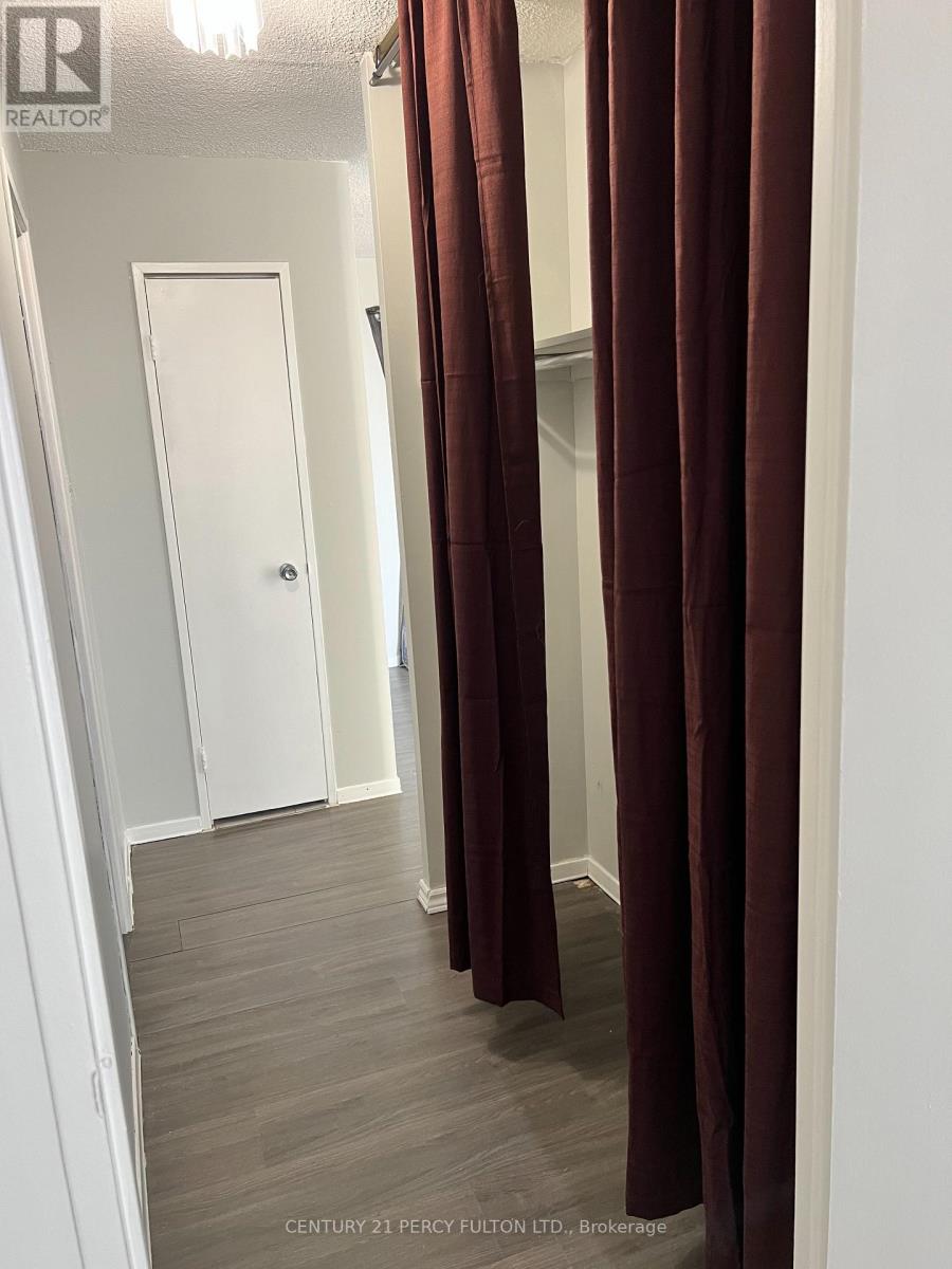 828 - 4645 Jane Street, Toronto, Ontario  M3N 2K9 - Photo 7 - W12264145