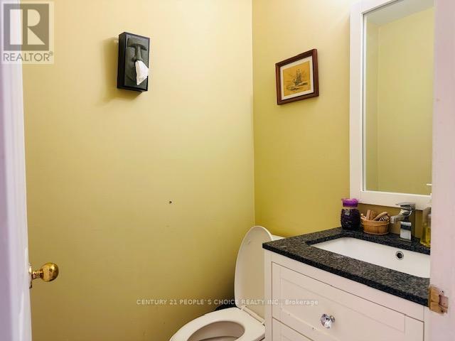 15 Lord Simcoe Drive, Brampton, Ontario  L6S 5G4 - Photo 15 - W12264149