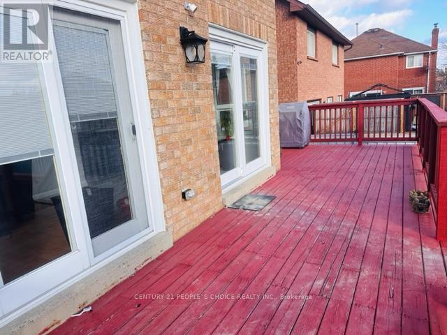 15 Lord Simcoe Drive, Brampton, Ontario  L6S 5G4 - Photo 32 - W12264149