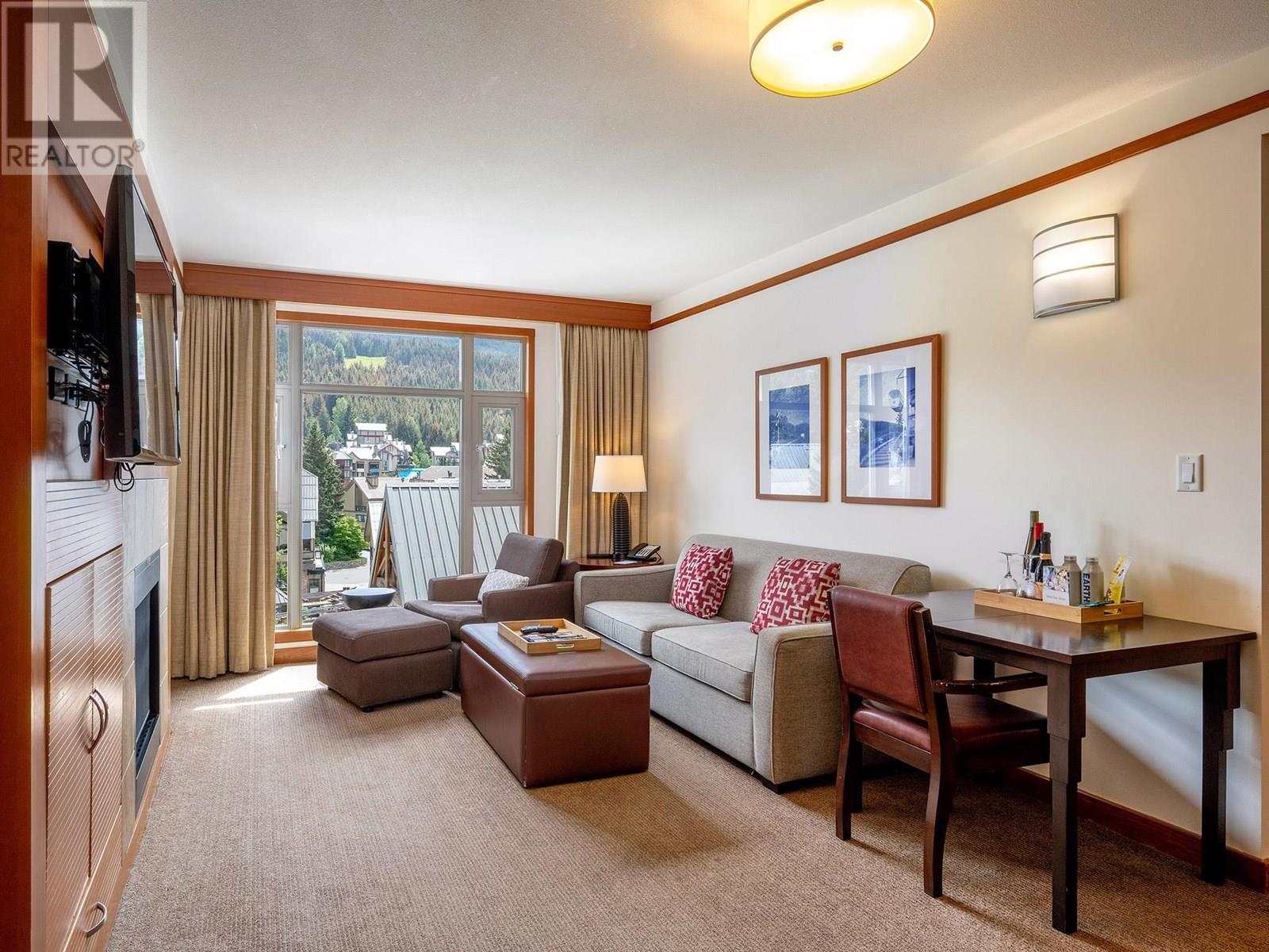 6613 4299 Blackcomb Way, Whistler, British Columbia  V8E 0X3 - Photo 5 - R3021877