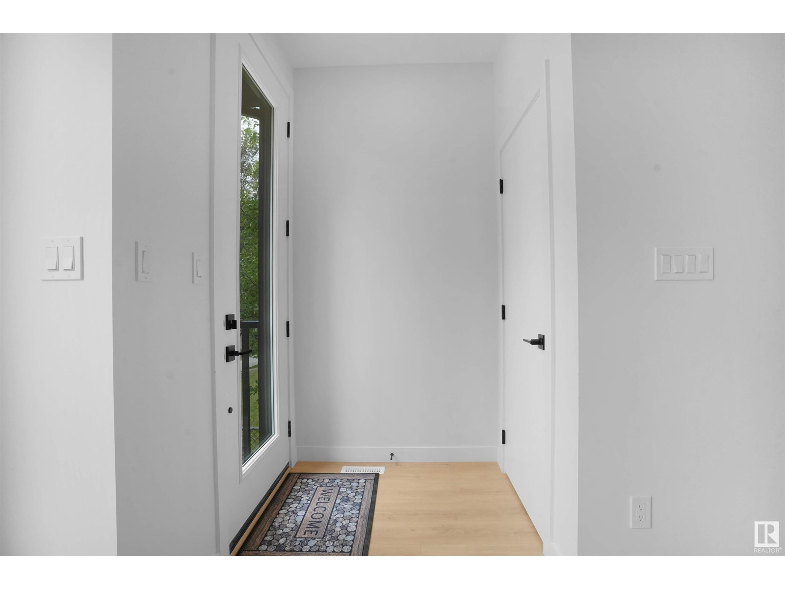 10948 62 Av Nw, Edmonton, Alberta  T6H 1N2 - Photo 3 - E4445981