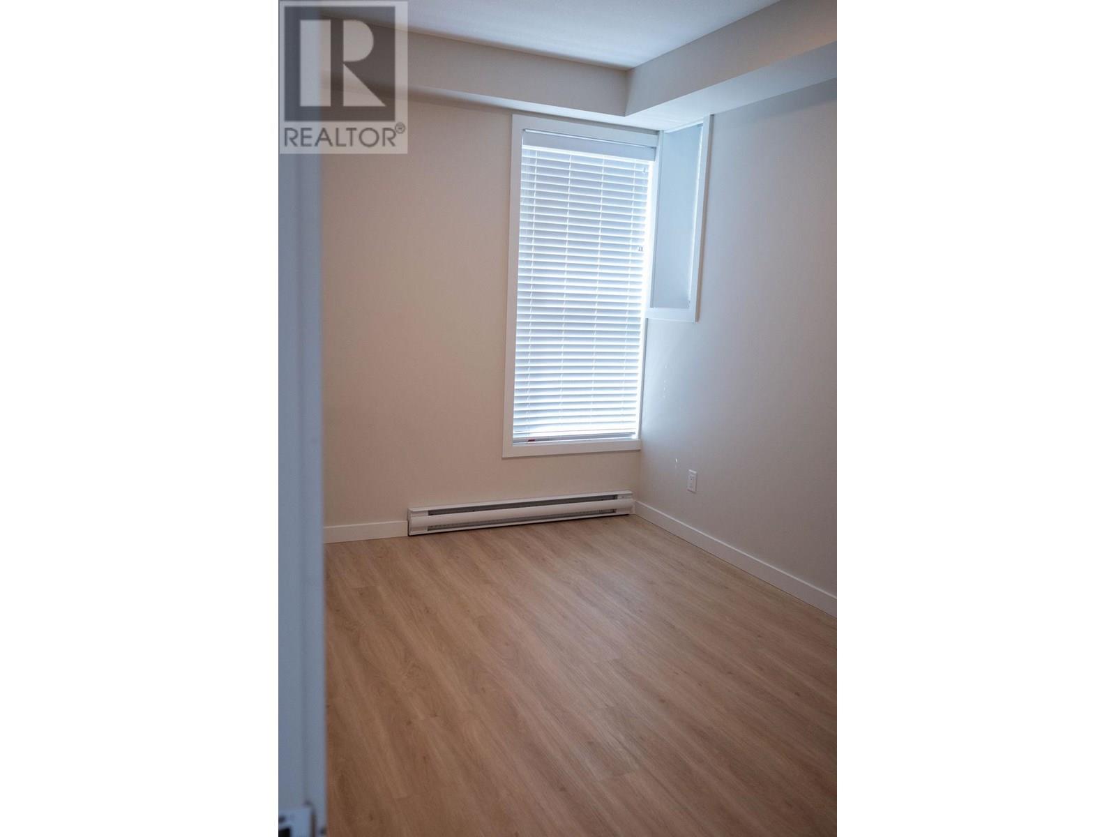 Property at 685 Boynton Place Unit# 84 image 4