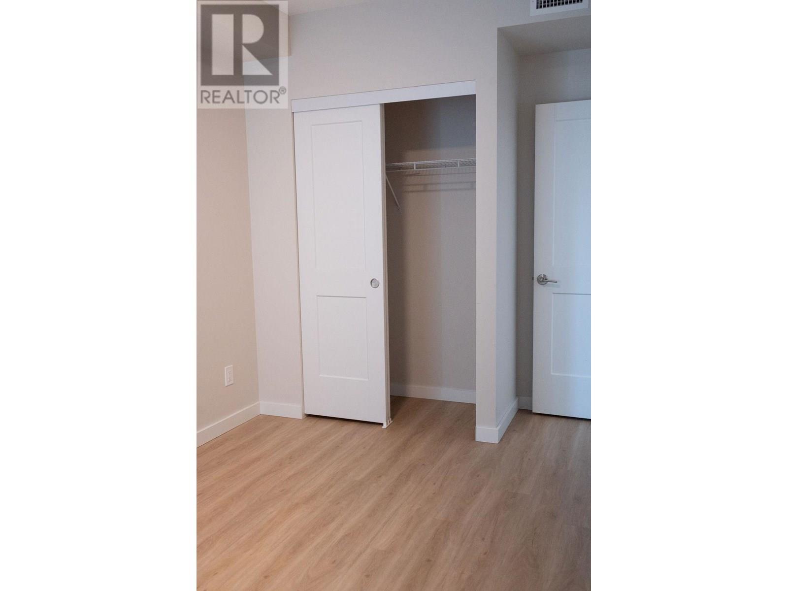 Property at 685 Boynton Place Unit# 84 image 5