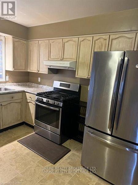 41 Hillside Road, Ingersoll, Ontario  N5C 4B7 - Photo 11 - X12264272