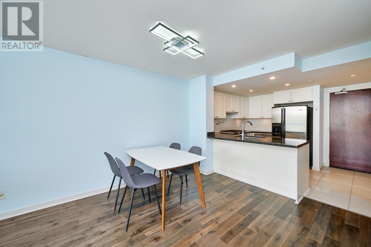 317 9371 Hemlock Drive, Richmond, British Columbia  V6Y 4K6 - Photo 3 - R3022309