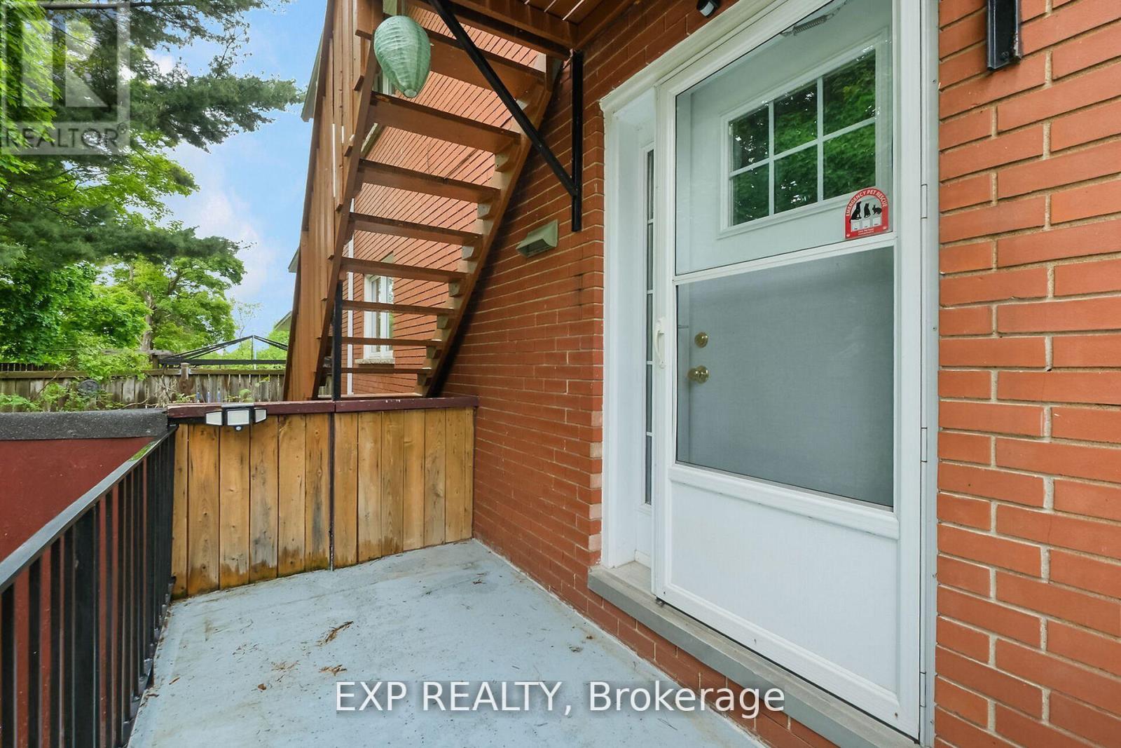 Property at 820 VICK AVENUE image 2