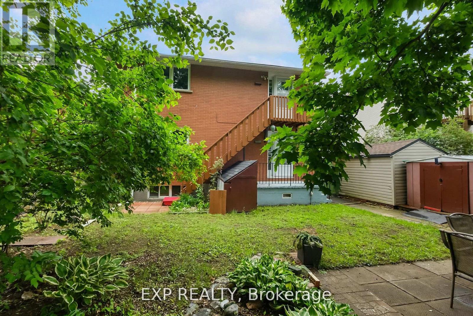 Property at 820 VICK AVENUE image 3