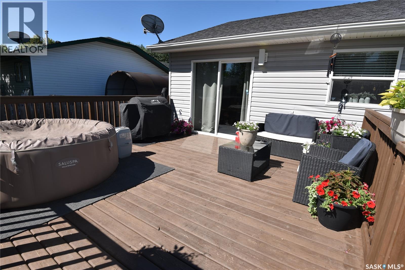 113 6th Street E, Nipawin, Saskatchewan  S0E 1E0 - Photo 42 - SK011628