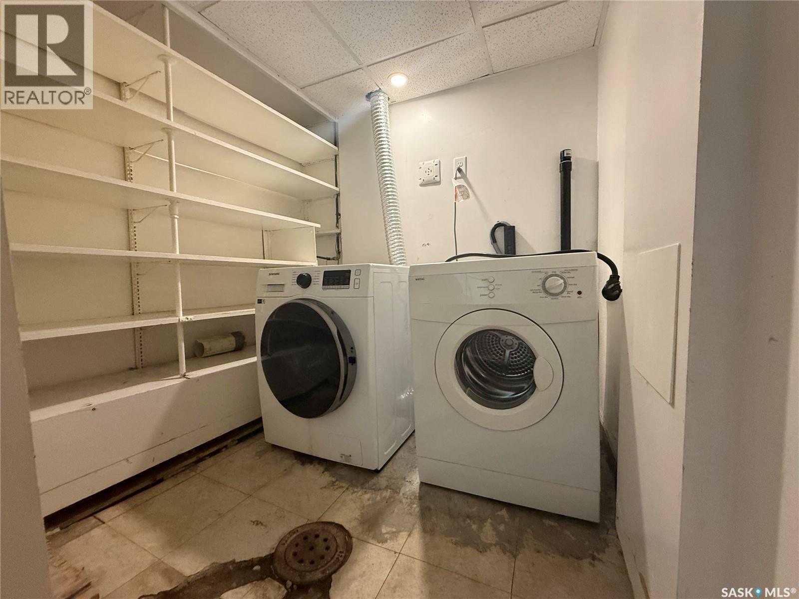 133 M Avenue S, Saskatoon, Saskatchewan  S7M 2K1 - Photo 20 - SK011532