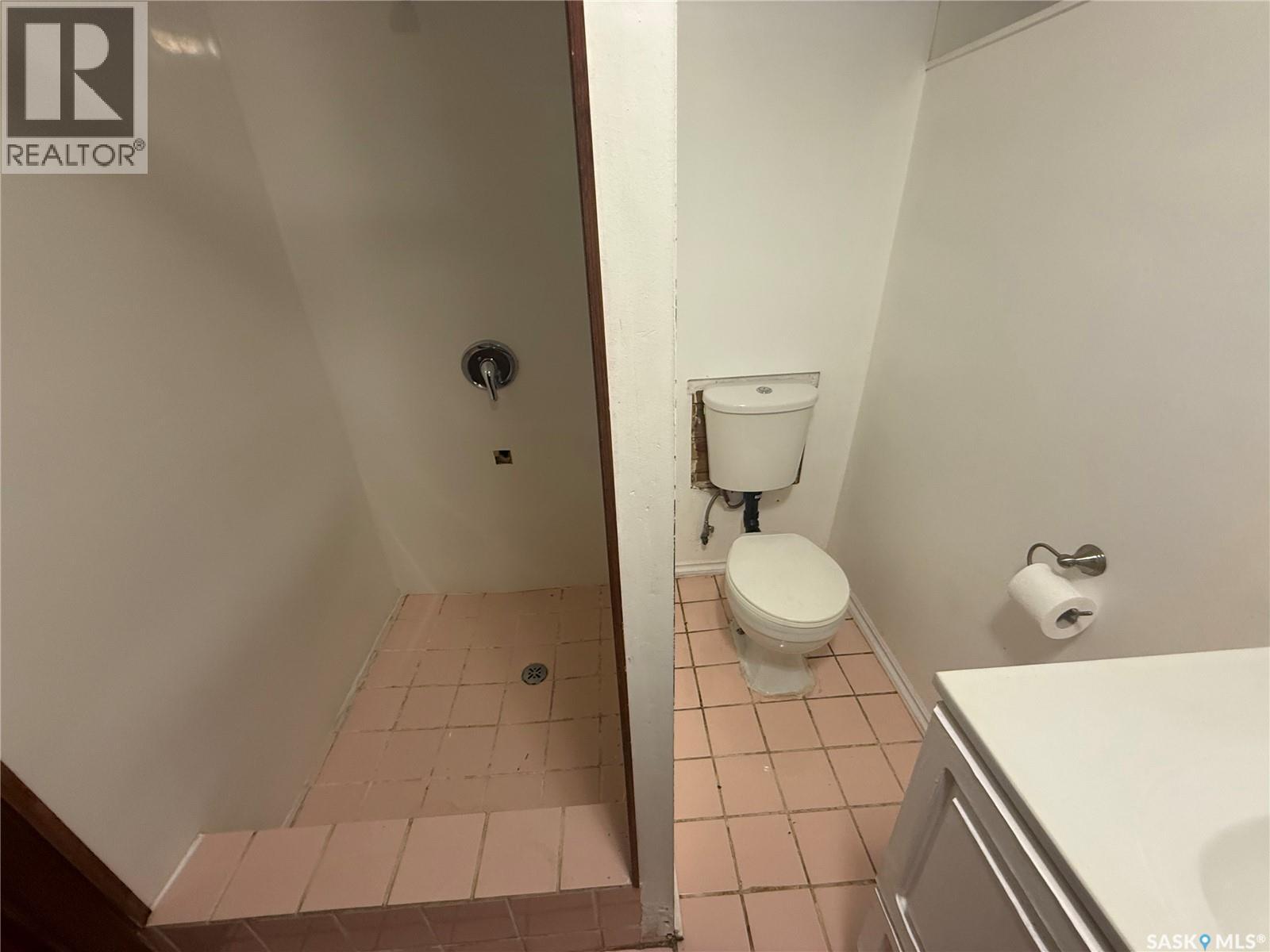133 M Avenue S, Saskatoon, Saskatchewan  S7M 2K1 - Photo 22 - SK011532