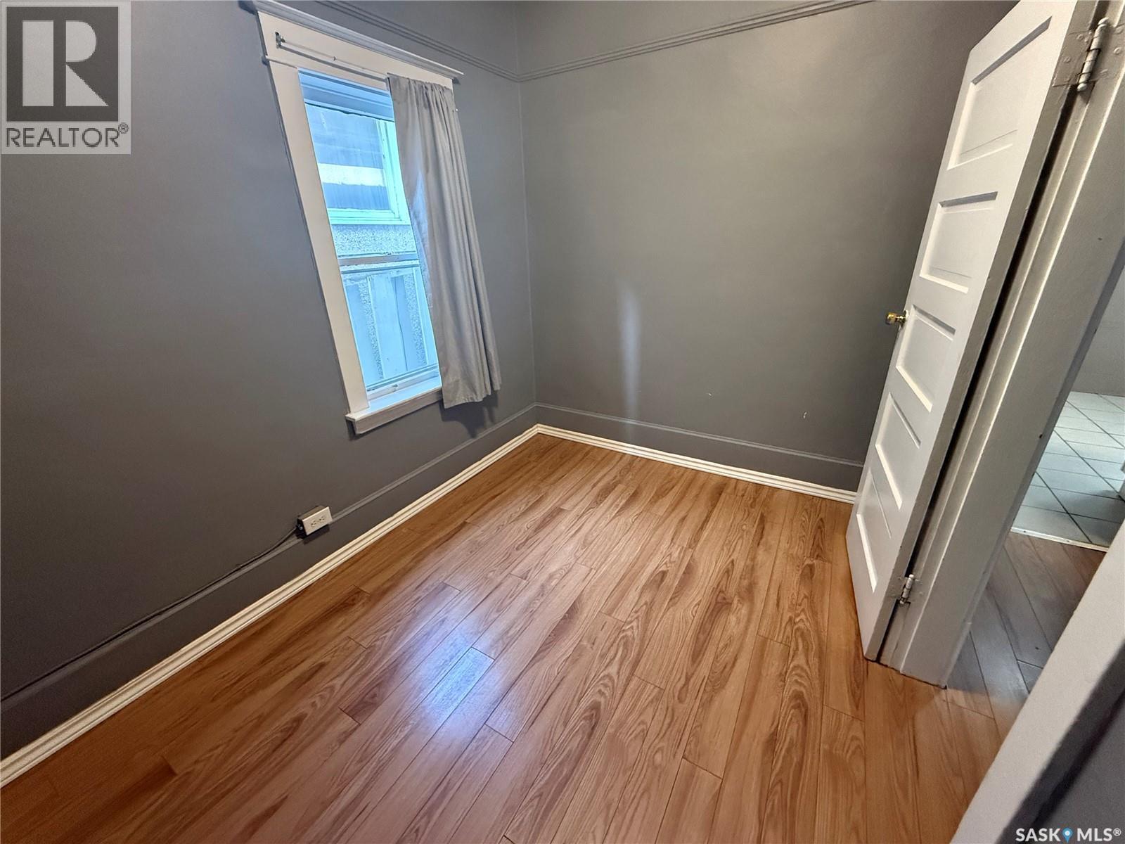 133 M Avenue S, Saskatoon, Saskatchewan  S7M 2K1 - Photo 6 - SK011532